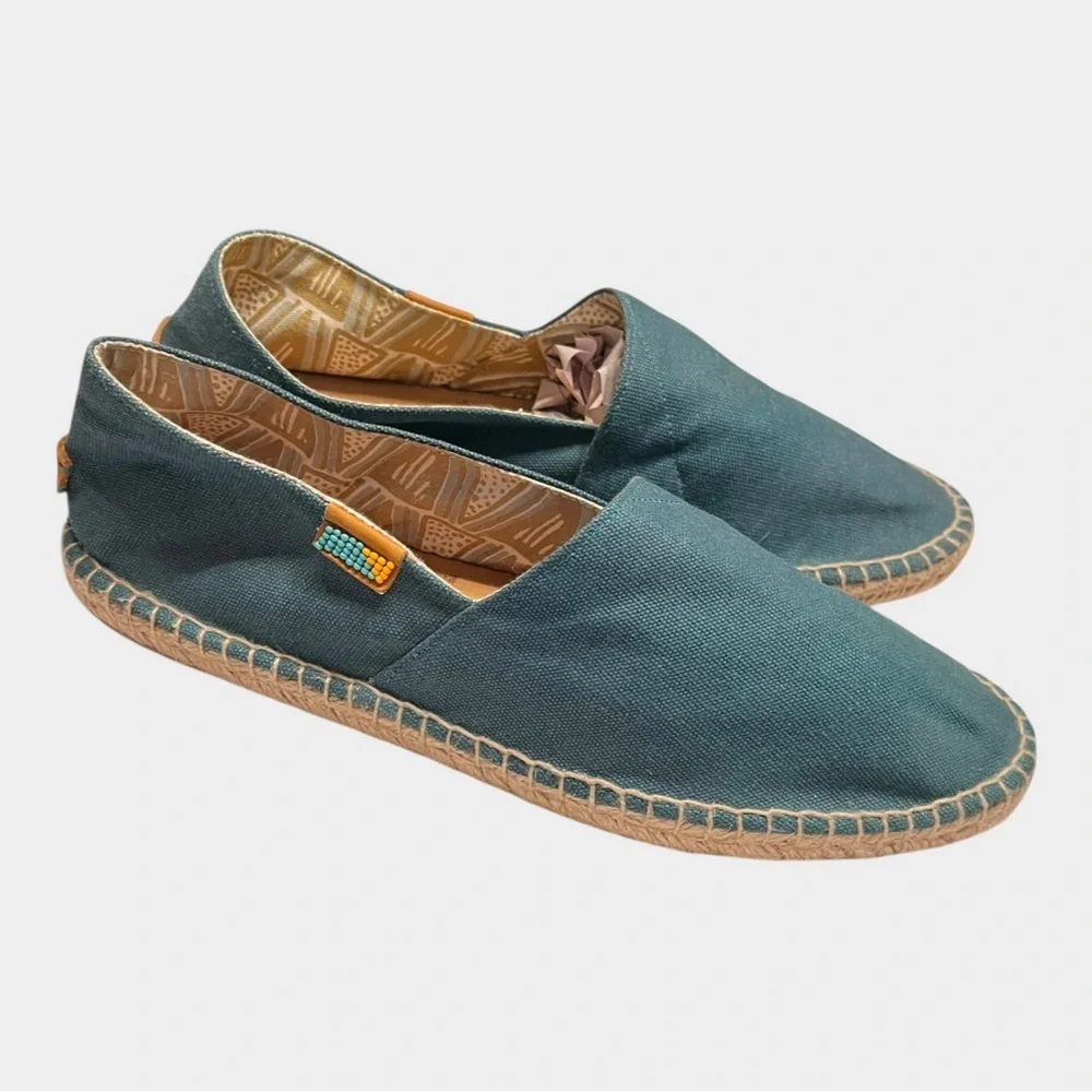 NWOT UBUNTU Life Classic Afidrilles Teal Espadrille Casual Handmade Shoes sz 10